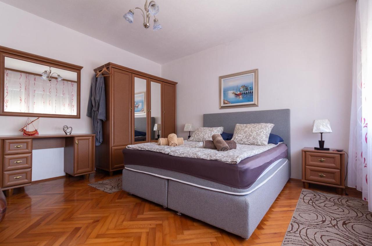 Apartments Ruza Dragove Dugi Otok Exterior photo